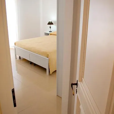 Artemide Bed & Breakfast
