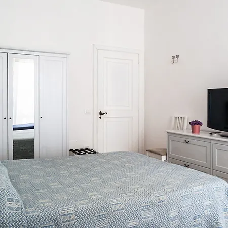 Artemide Bed & Breakfast
