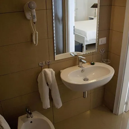 Artemide Bed & Breakfast 4*